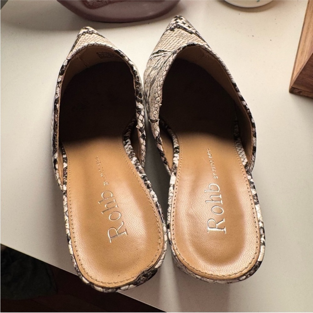 Roho by Joyce Adria snakeskin pointed toe heeled mule - Picture 7 of 7